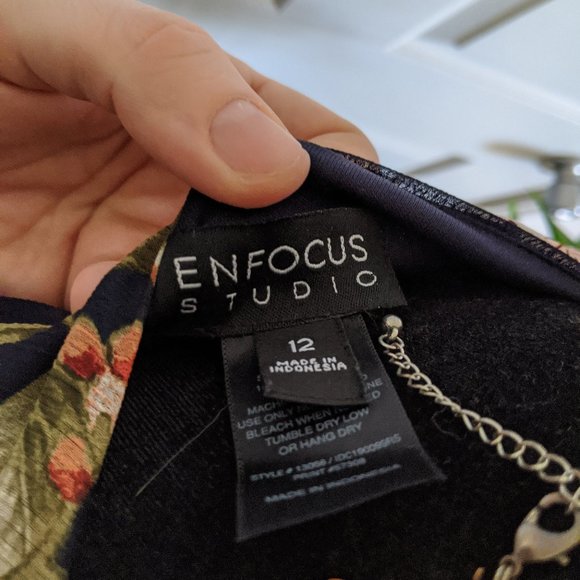 Mixed Pattern Dressy Summer Dress - Picture 5 of 5